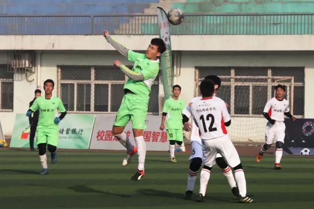 孙铭徽18+10广厦胜山西 齐麟23分新疆不敌福建